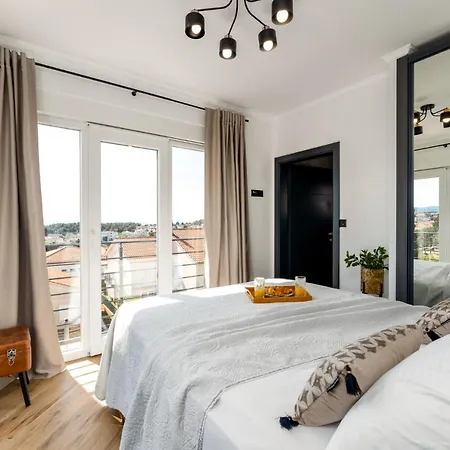 Deluxe Apartment Skyline - Fantastic Sea View Near The Beach Krk Town Exteriér fotografie